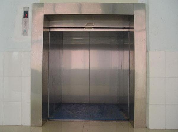 雜物電梯圖片